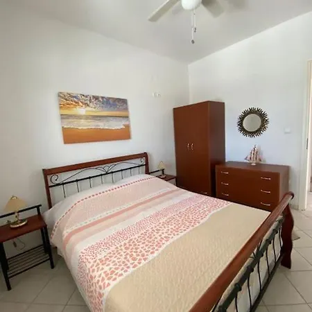 Vakantiehuis Milithos 2 Adamantas (Milos)